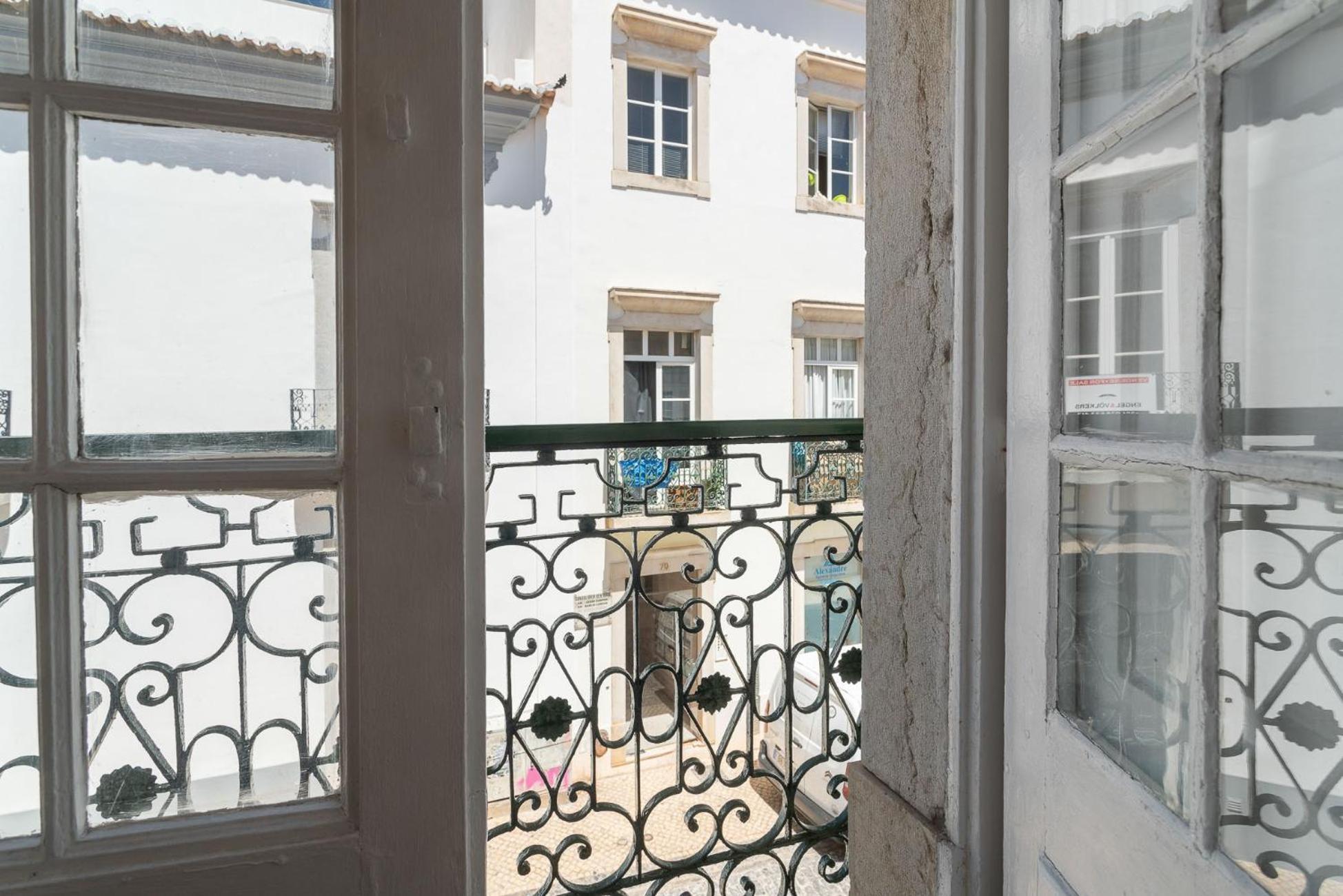 Blife Alicya Private Rooms Faro Eksteriør bilde